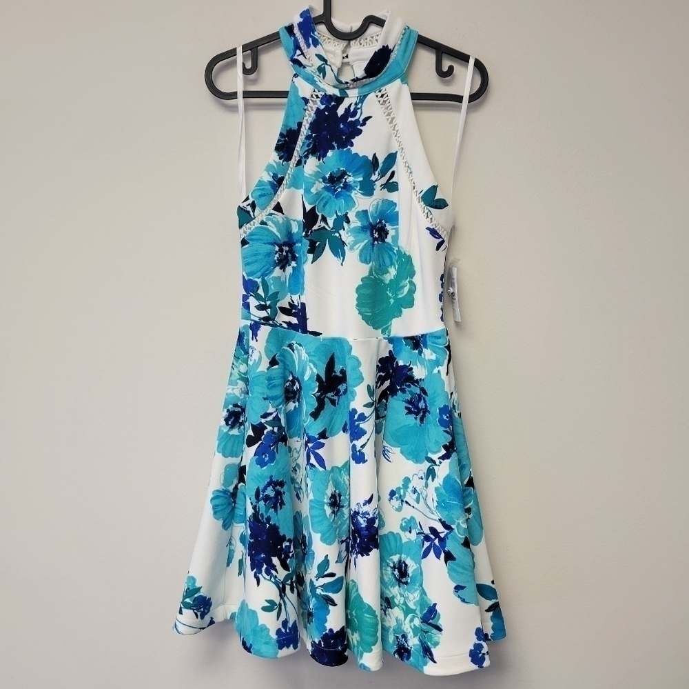 B Darlin Floral Fit and Flare Mock Neck Crochet Trim Dress Turquoise Blue 5 / 6 - Picture 3 of 10